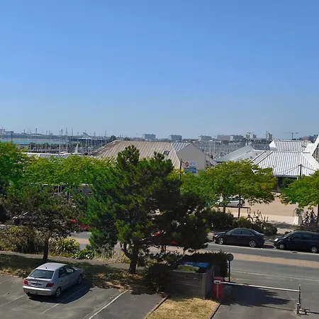 Cosy A Avec Balcon Et Parking Prive - Fr-1-551-52 Ла-Рошель