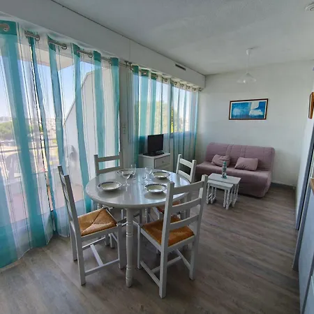 Cosy A Avec Balcon Et Parking Prive - Fr-1-551-52 Апартаменты *